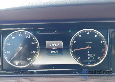 2015 Mercedes-Benz S 550 4Matic z USA, uszkodzony, nr VIN WDDUG8FB3FA086336